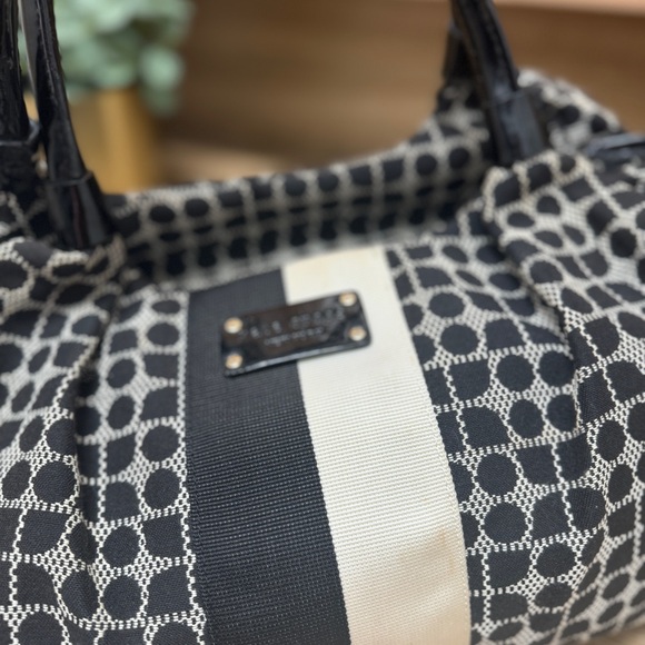 Kate Spade Black and Off Cloth White Geometric Pattern Bag - Picture 2 of 15